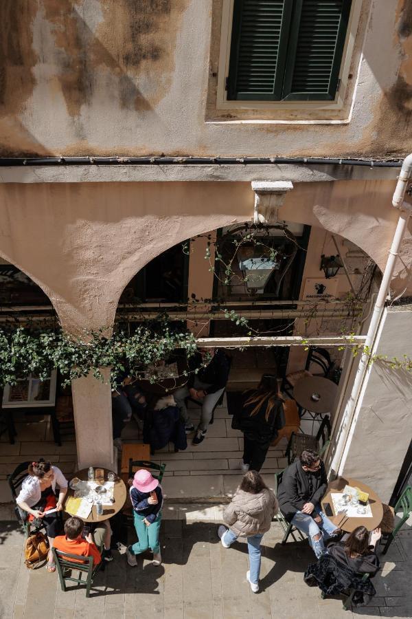 Old Town Hall Apartment Corfu  외부 사진